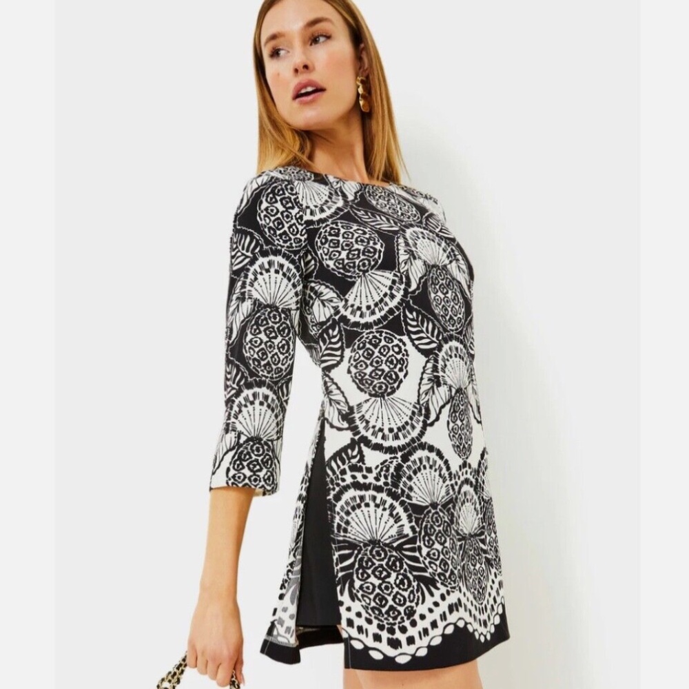 Lilly Pulitzer annwyn skirted romper coconut pineapple princess romper size 8